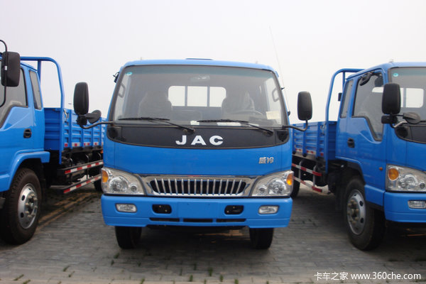 江淮 威铃61 124马力 4X2 5.2米单排仓栅式载货车(HFC5133CCYP81K1C5)