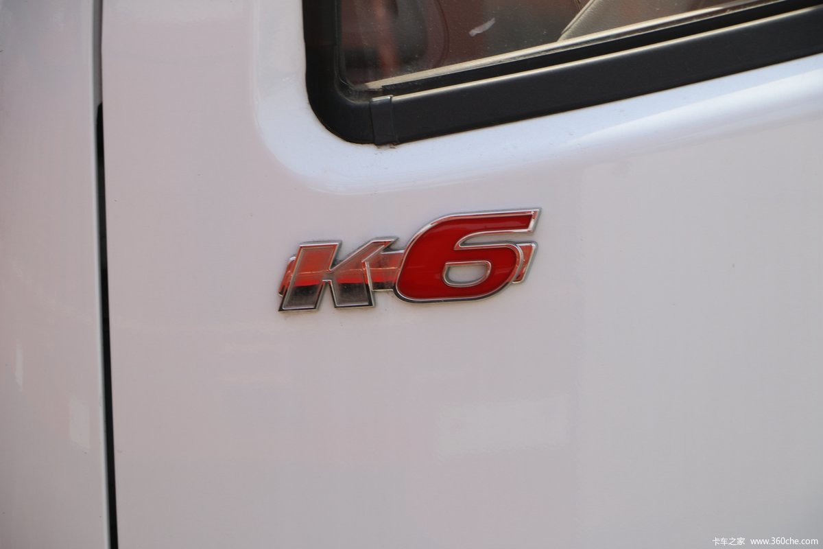  K6-S 115 4.17׵ʽῨ(EQ5041XXY3BDFAC)                                                