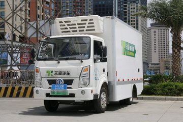 东风华神 特商 4.5T 4.08米纯电动冷藏车(EQ5045XLCTBEV2)89.85kWh