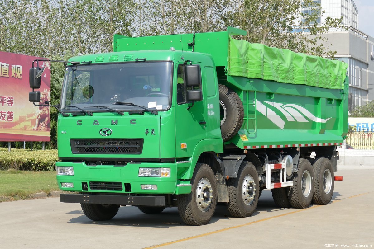 华菱重卡 轻量化版 运输型 350马力 8X4 6.5米LNG自卸车