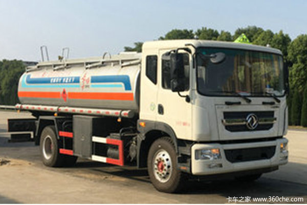 多利卡D9油罐车乌鲁木齐市火热促销中 让利高达0.5万