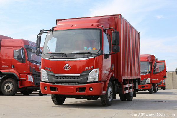 东风柳汽 乘龙L3 160马力 4X2 5.2米单排厢式载货车(LZ5090XXYL3AB)
