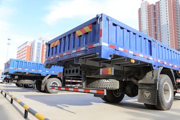 8米栏板载货车(bj1255vnphe-fa) 卡车图片