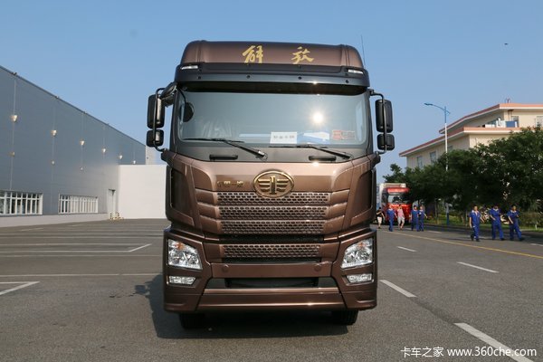 青岛解放 JH6重卡 460马力 8X4 9.5米栏板载货车(CA1310P25K2L7T4E5A80)