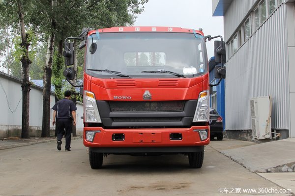 中国重汽HOWO 统帅 标载版 141马力 4.165米单排栏板轻卡(ZZ1047F341CE145)