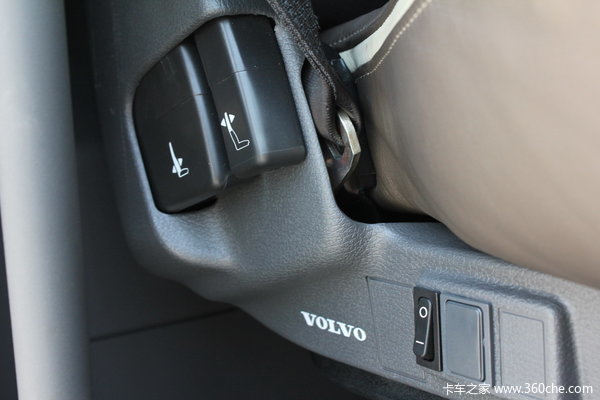 零距离感受FH16 700