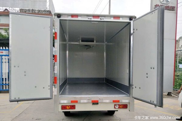 祥菱V冷藏车火热促销中 宁波驭龙让利高达0.3万
