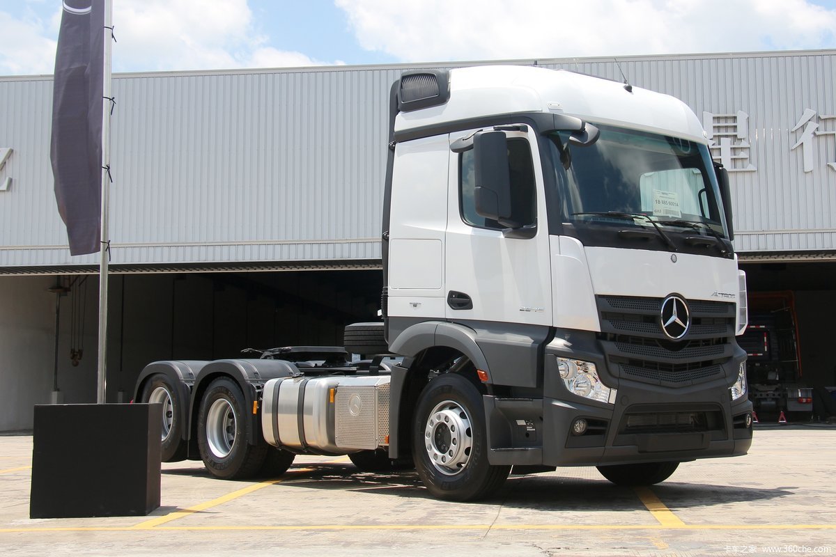 【图】奔驰 新actros重卡 450马力 6x2公路牵引车(型号2645 lsdna)
