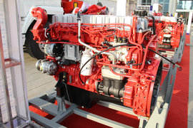 CM6D12系列 发动机外观                                                图片