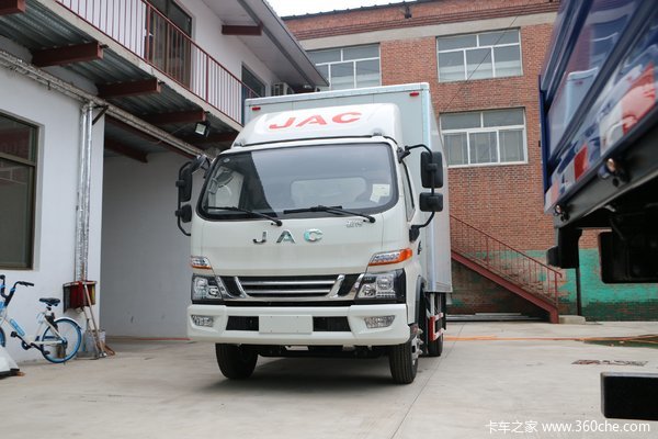 江淮 骏铃V6 143马力 3.82米排半厢式轻卡(江淮)(HFC5043XXYP91K7C2V)