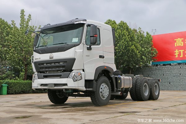 中国重汽 HOWO A7系重卡 420马力 6X4 自卸车底盘(出口车)(ZZ3257V3647P1)