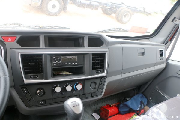 新车到店奥驰x系自卸车仅需168万元