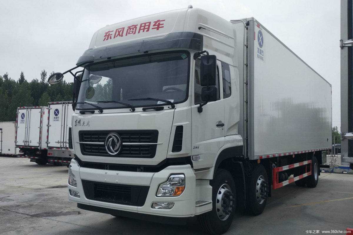 东风商用车 天龙 292马力 6X2 9.6米冷藏车(冰凌方)