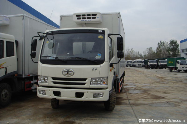 一汽解放 骏威(J5K) 180马力 6X2 冷藏车(冰凌方)(QYK5251XLC)
