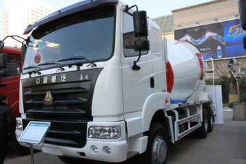 中国重汽 豪运 340马力 6X4 混凝土搅拌车(ZZ5255GJBN4345C2)