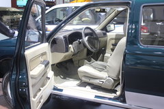 2011款郑州日产 东风锐骐 标准型 3.0L柴油 双排皮卡