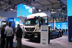 依维柯 Stralis 重卡 400马力 6X2 CNG载货车底盘(AT260S40Y/PS CNG)