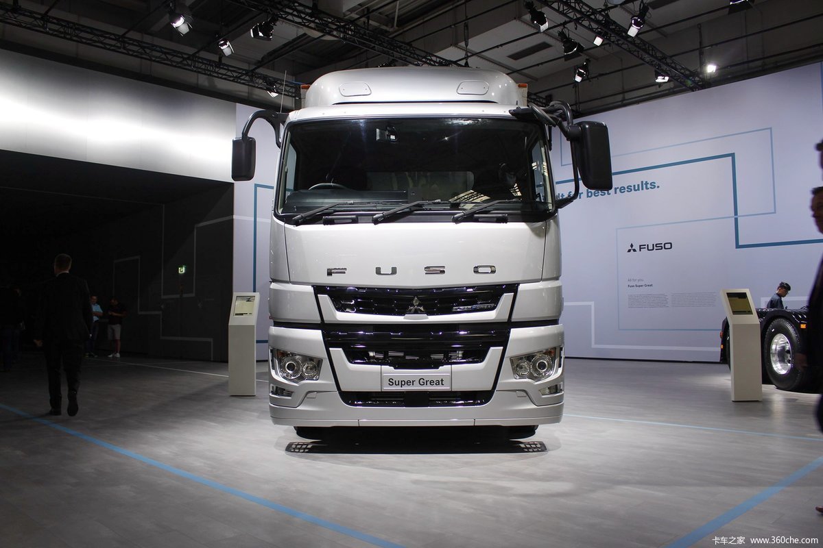 【图】三菱 扶桑fuso super great 6x2厢式载货车_实拍图片_661465
