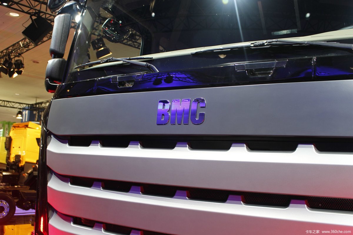 BMC 460 4X2ǣ                                                