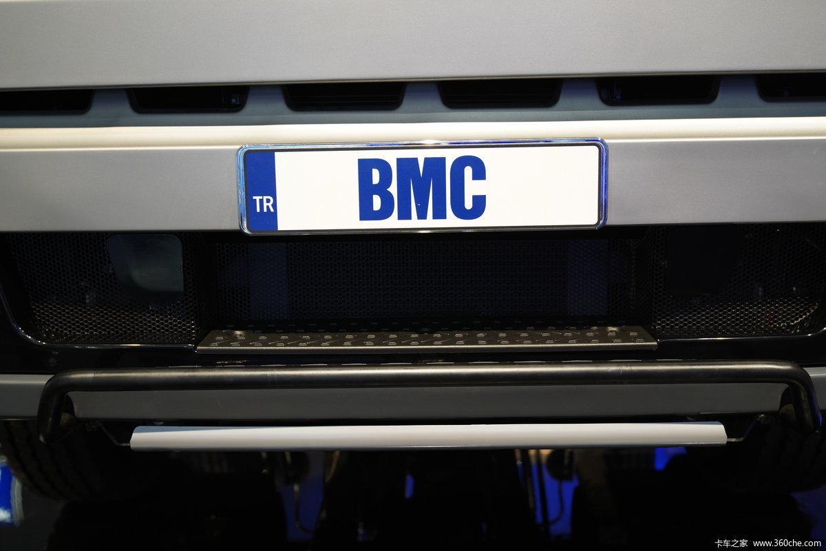 BMC 400 8X4ж                                                