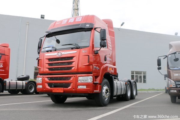 回馈客户鄂尔多斯天V牵引车仅售33.20万