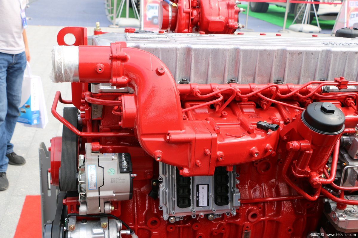 5l国五柴油发动机>外观> > 汉马 > cm6d20系列 > 汉马动力cm6d20.