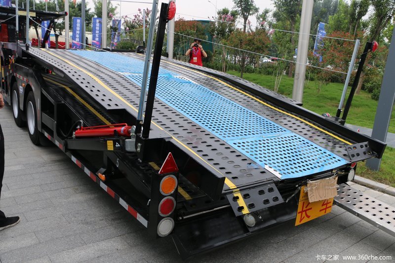 【图】一汽解放 j6l重卡 320马力 6x2 中置轴轿运车(宏昌天马)(hcl