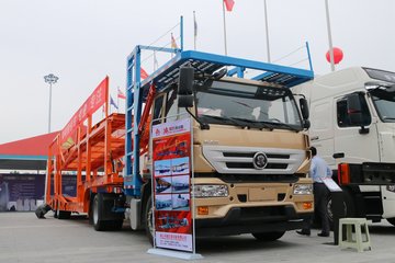 中国重汽 斯太尔M5G重卡 340马力 4X2轿运车(ZZ5181TBQN421GE1)
