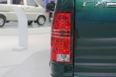 2009款广汽吉奥 财运100系列 标准型 2.3L汽油 双排皮卡