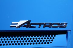 奔驰 新Actros 4X2电动冷藏车