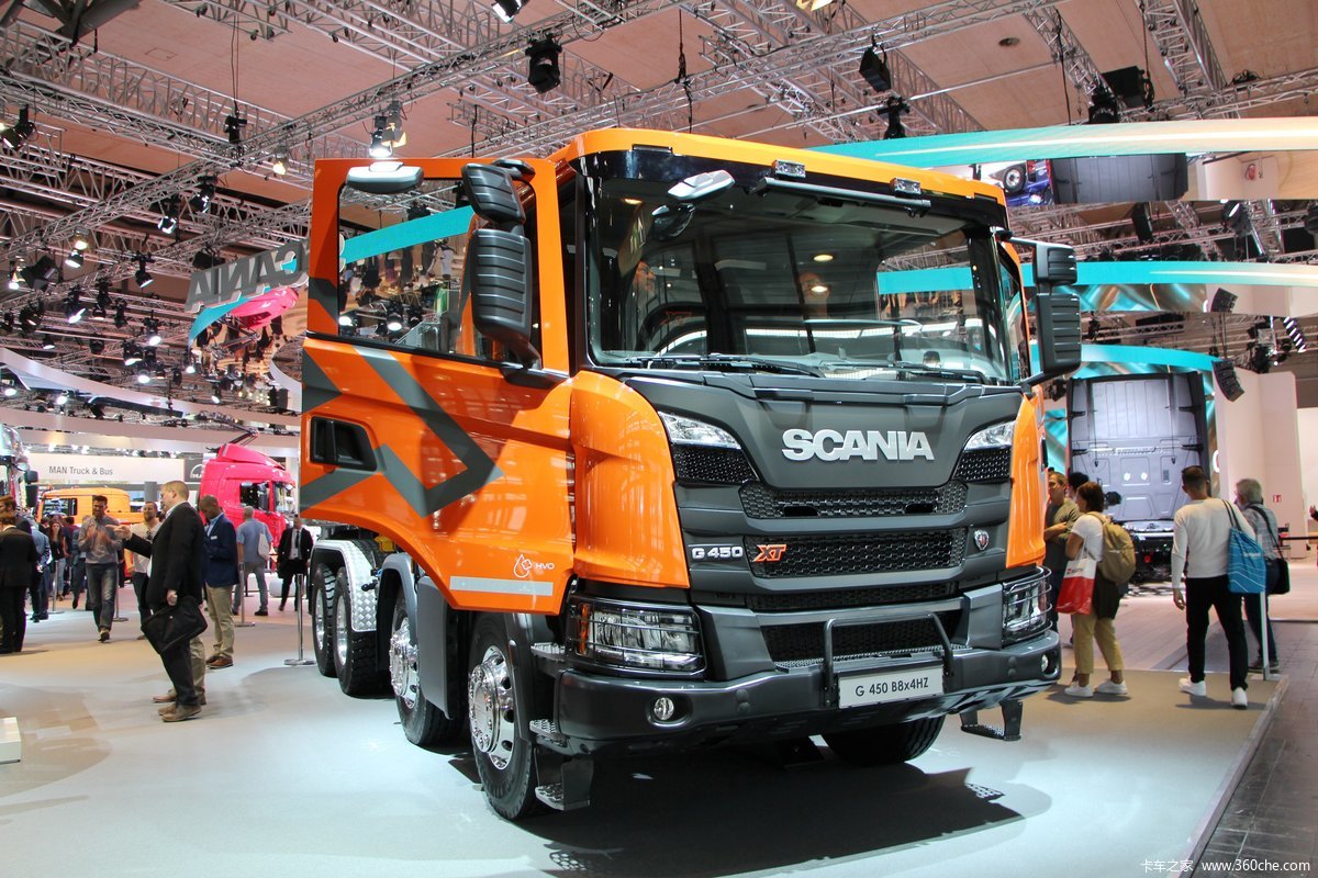 斯堪尼亚 G系列重卡 450马力 8X4自卸车