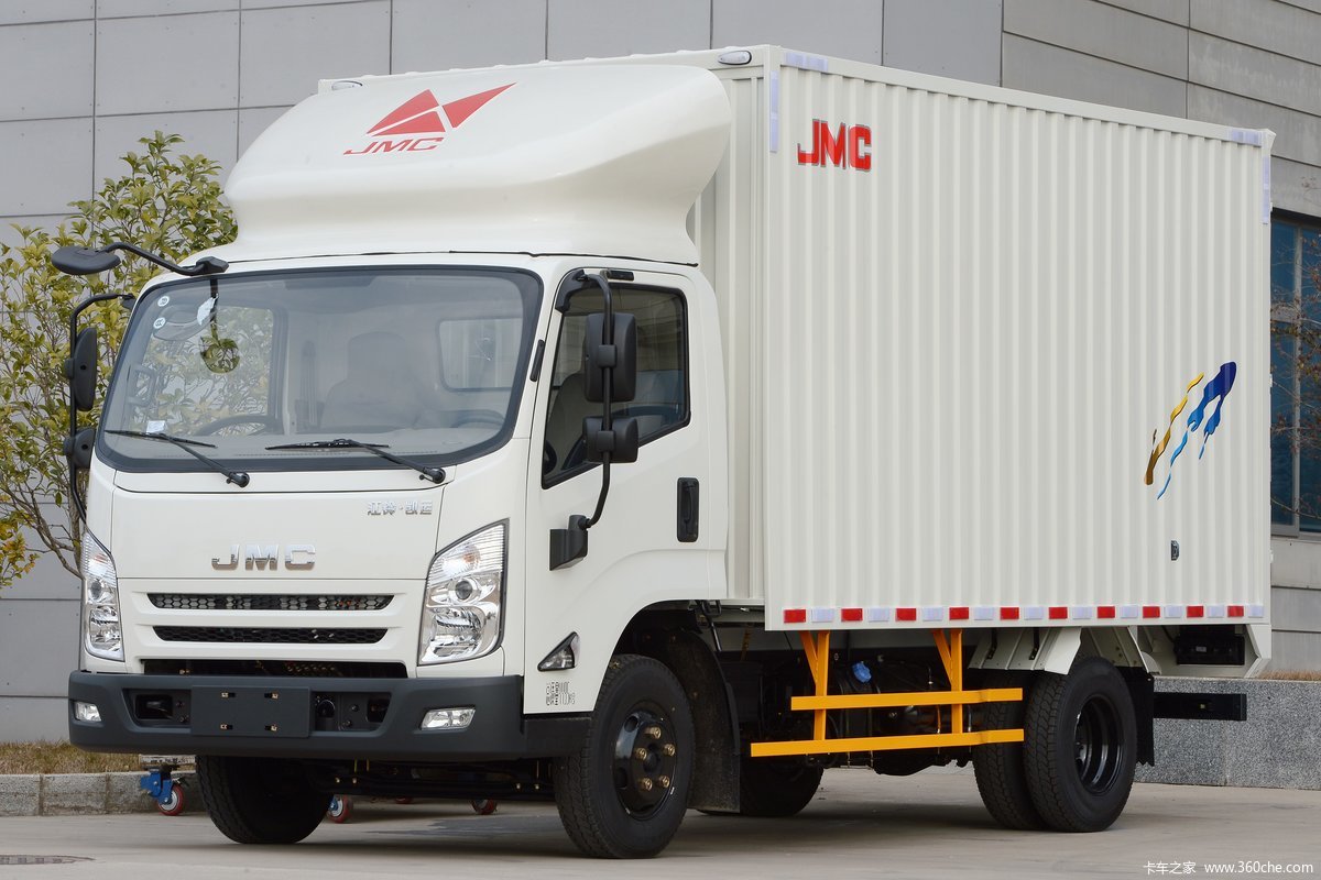 江铃凯运货车省油江铃凯运的发动机排量是14t,油耗是非常低的,凯捷4米