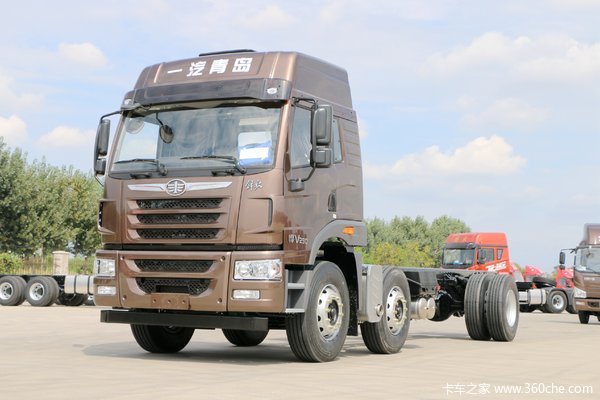 青岛解放 悍V重卡 290马力 6X2 7.7米厢式载货车(CA5250XXYP1K2L5T3E5A80-3)