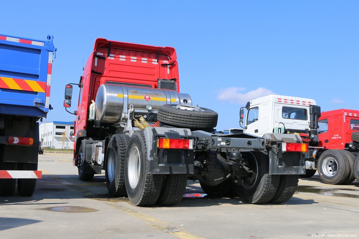 【图】三环十通 御龙重卡 375马力 6x4 lng牵引车(stq4251l10n5s5)