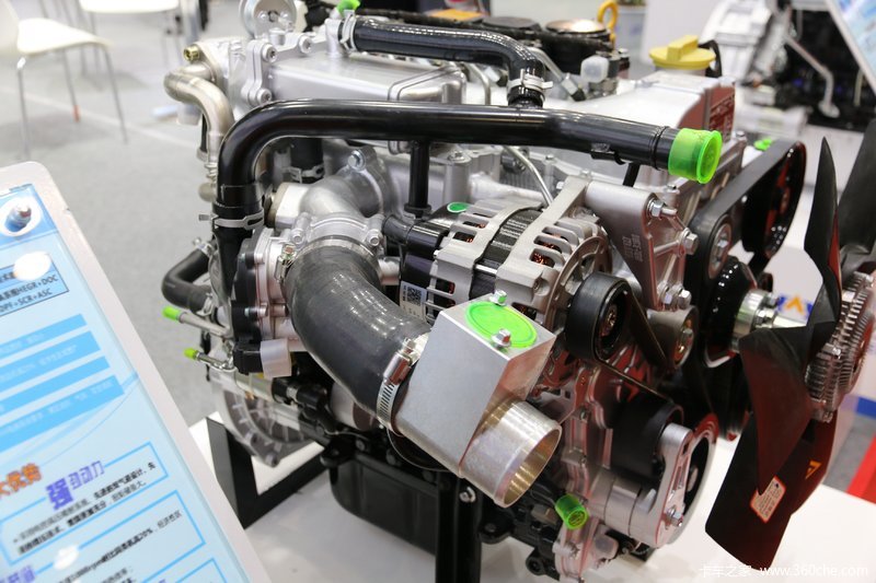 【图】云内动力d20tcif1 127马力 2l 国六 柴油发动机_实拍图片