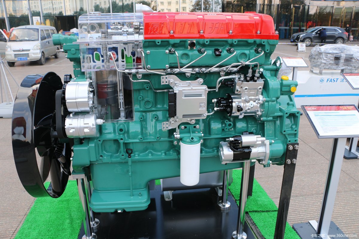 锡柴CA6DM2-37E52 370马力 11L 国五 柴油发动机