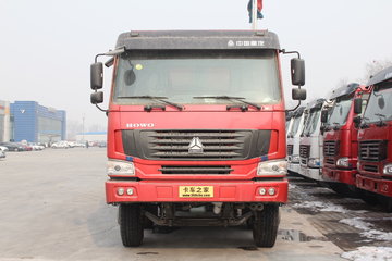 中国重汽 HOWO重卡 310马力 8X4 7.8米自卸车(ZZ3317M3867D1)