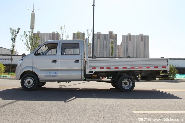 降价促销 长安跨越王X5载货车仅售6.04万