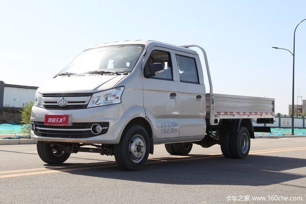 降价促销 长安跨越王X5载货车仅售6.04万