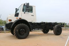 奔驰 乌尼莫克U4000 220马力 4X4越野载货车底盘