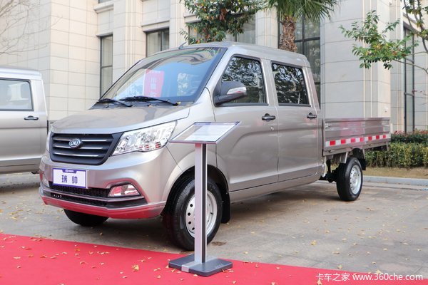 南骏汽车 瑞帅C系 1.3L 87马力 汽油 2.515米双排栏板微卡(NJA1021SSA30V)