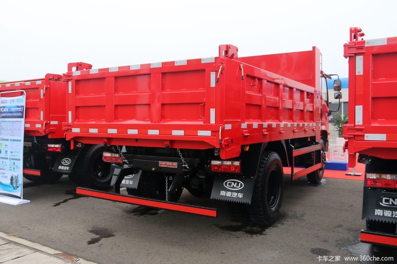 【图】南骏汽车 瑞吉j30d 200马力 4x2 4.