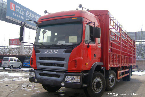江淮 格尔发A3系列重卡 220马力 6X2 9.5米仓栅式载货车(HFC5245CCYK3R1LT)