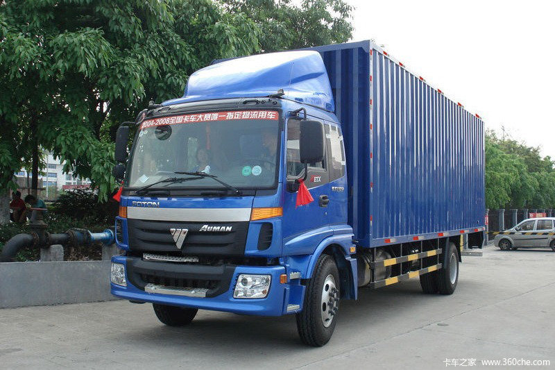 福田 欧曼ETX 3系中卡 140马力 4X2 6.7米厢式载货车