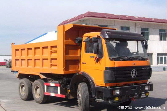 北奔 NG80系列重卡 310马力 6X4 6.2米自卸车