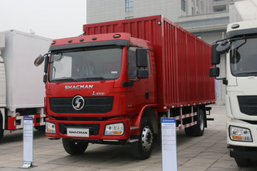 陕汽重卡 德龙L3000 210马力 4X2 7.8米厢式载货车