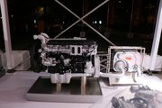 中国重汽MC13.54-61 540马力 13L 国六 柴油发动机