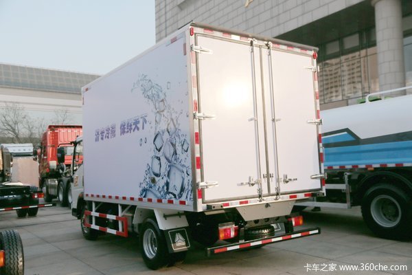 中国重汽豪沃冷藏车最高优惠20000元