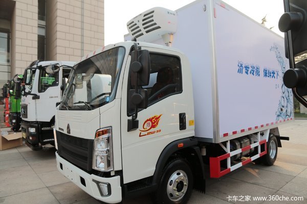 中国重汽HOWO 悍将 170马力 4X2 4.1米冷藏车(国六