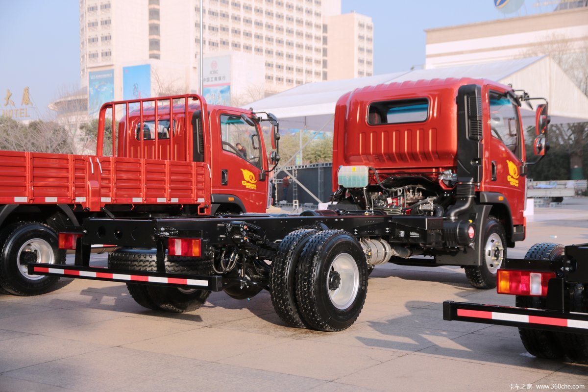 【图】中国重汽howo 统帅 190马力 单排栏板轻卡底盘(国六)(zz1047h3